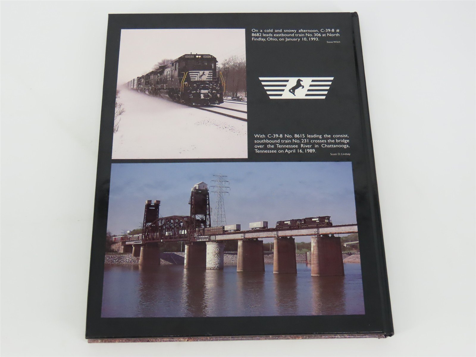 Norfolk Southern Diesel Locomotives by Chris R. Toth ©1995 HC Book