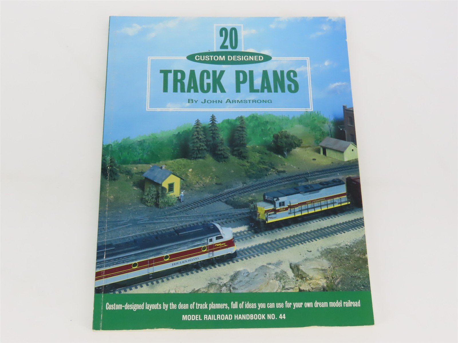 Model Railroad Handbook No. 44 - 20 Custom Designed Track Plans by Armstrong