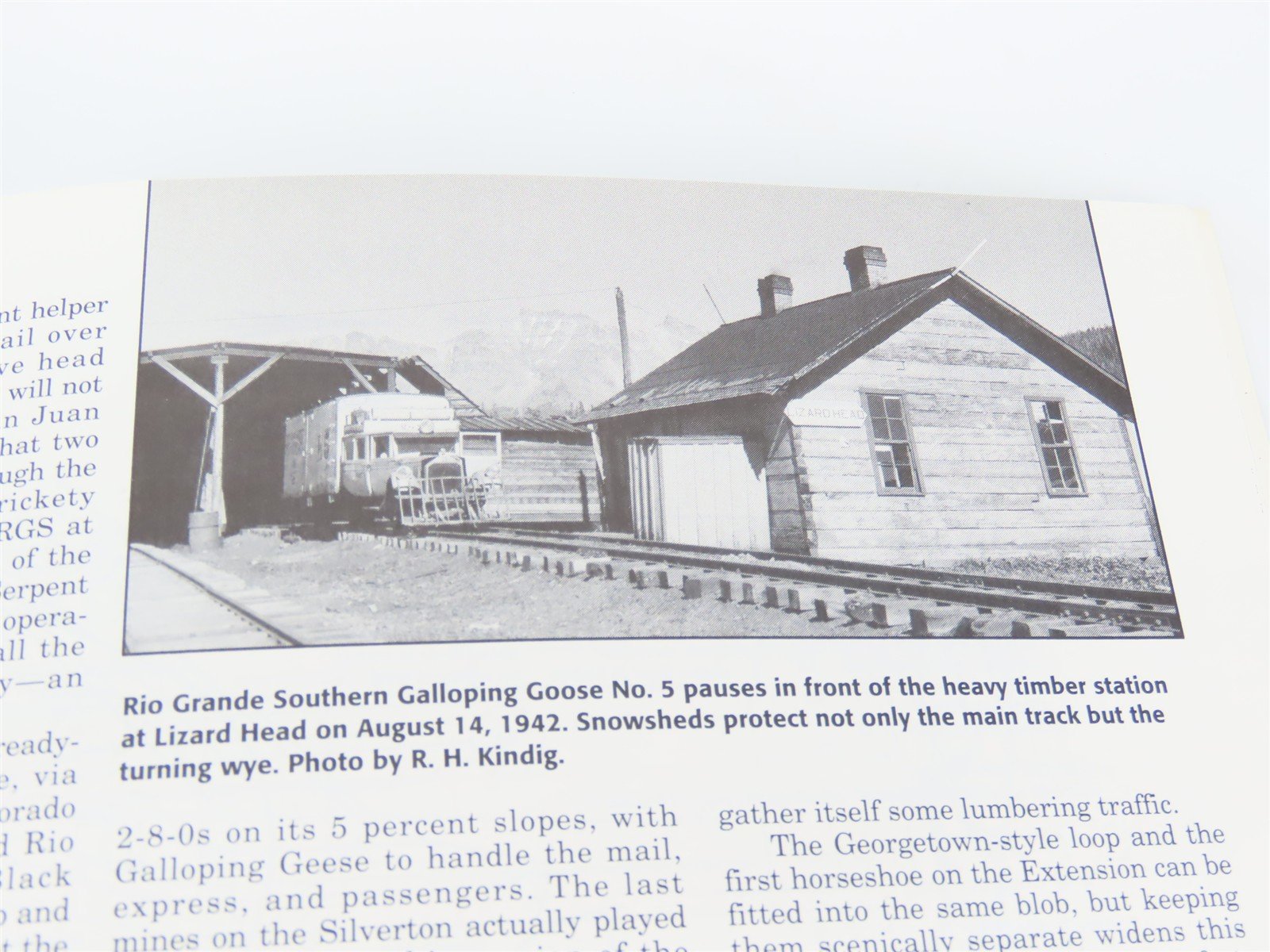 Model Railroad Handbook No. 44 - 20 Custom Designed Track Plans by Armstrong