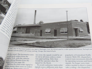 Model Railroader Books: Guide To Trackside Structures by Jeff Wilson ©2011 SC Bk