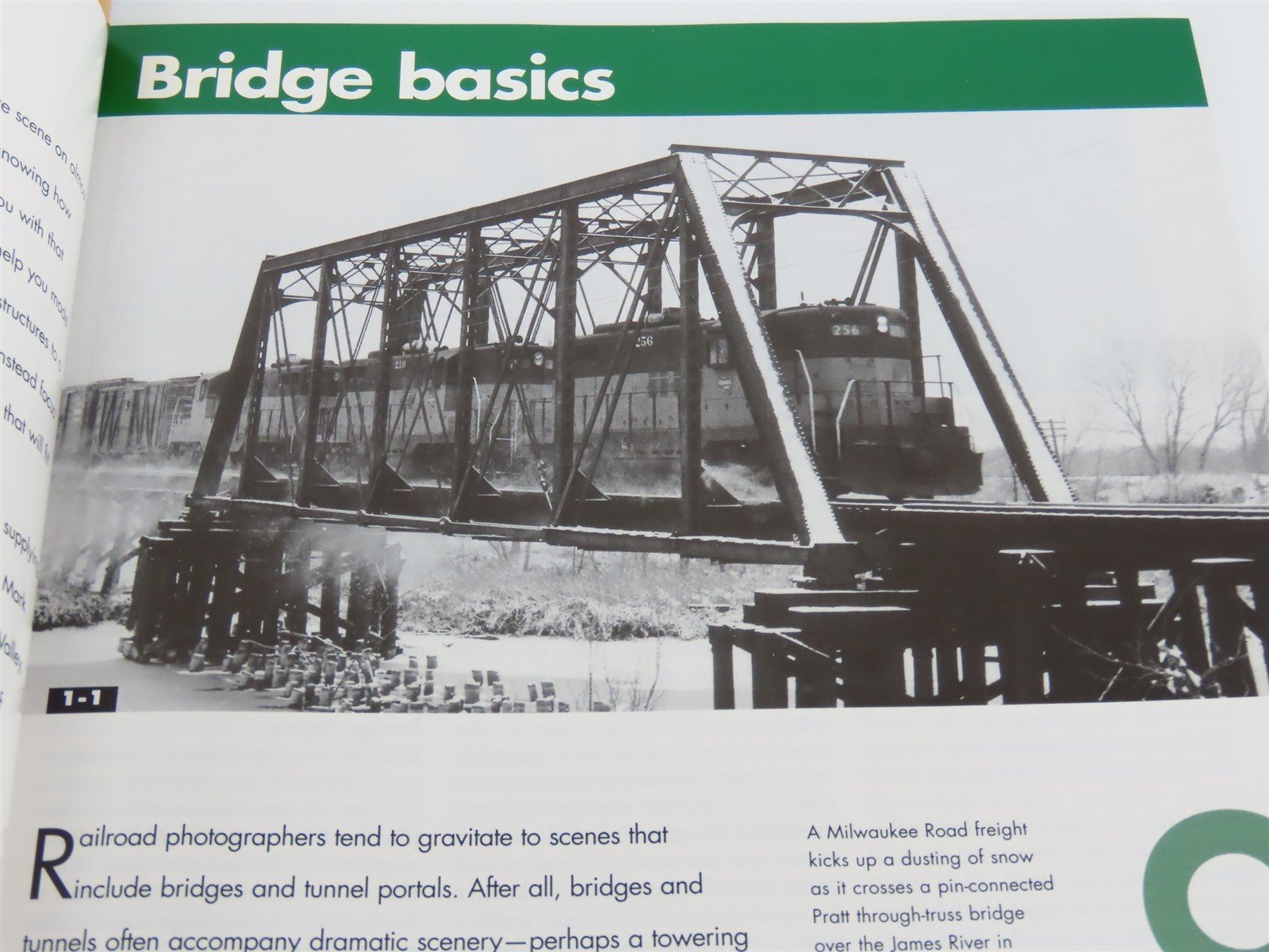 Model Railroader Books: Guide To Bridges, Trestles & Tunnels by Jeff Wilson SC