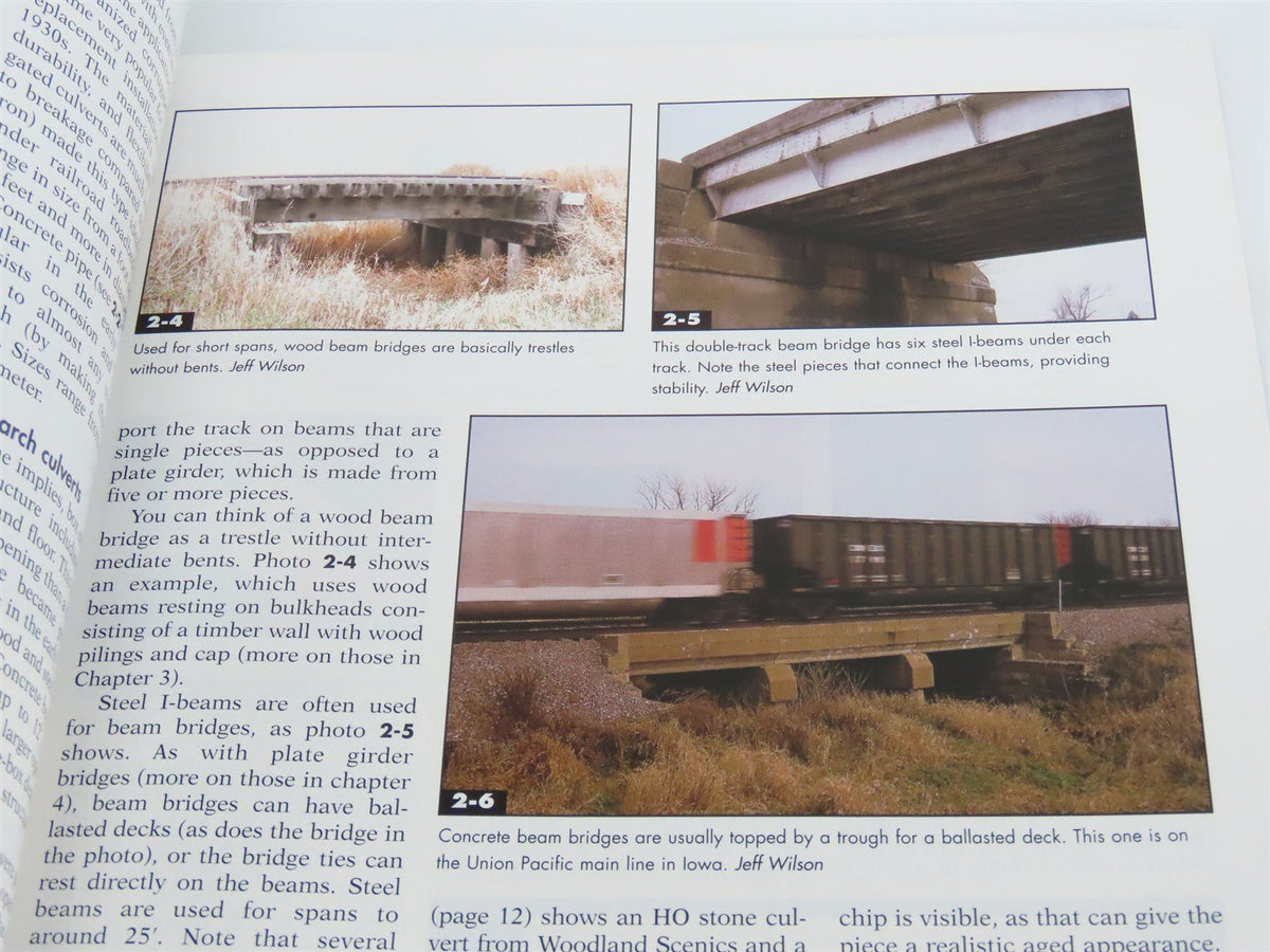 Model Railroader Books: Guide To Bridges, Trestles &amp; Tunnels by Jeff Wilson SC