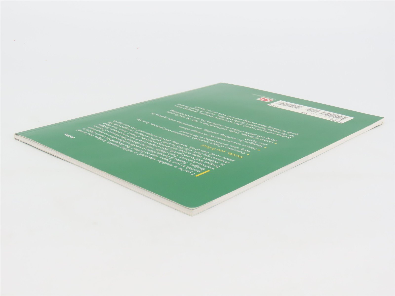 Model Railroader Books: Guide To Bridges, Trestles & Tunnels by Jeff Wilson SC