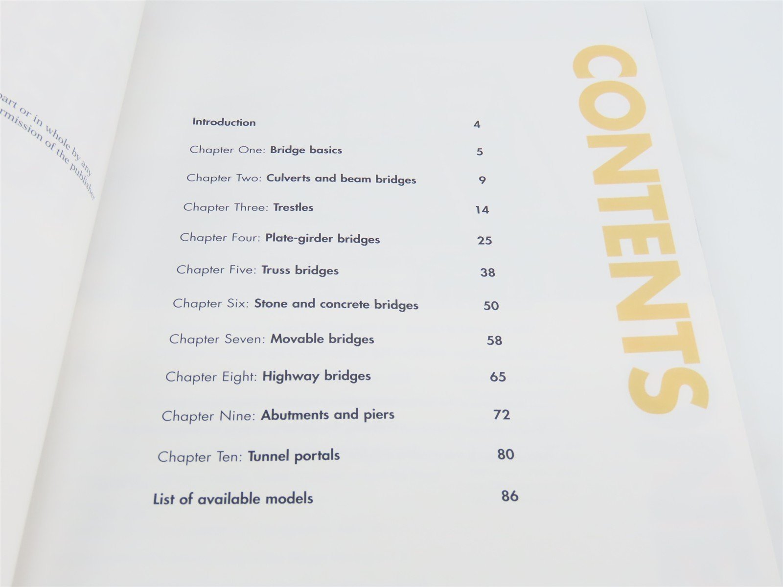 Model Railroader Books: Guide To Bridges, Trestles & Tunnels by Jeff Wilson SC