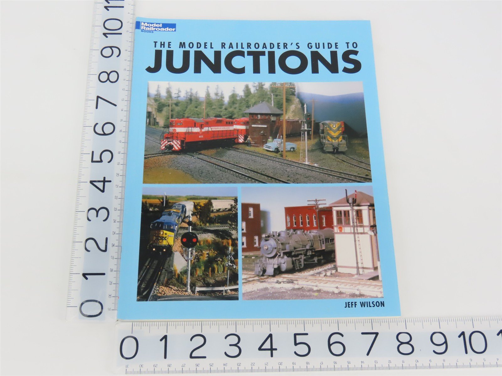 Model Railroader Books: Guide To Junctions by Jeff Wilson ©2006 SC Book