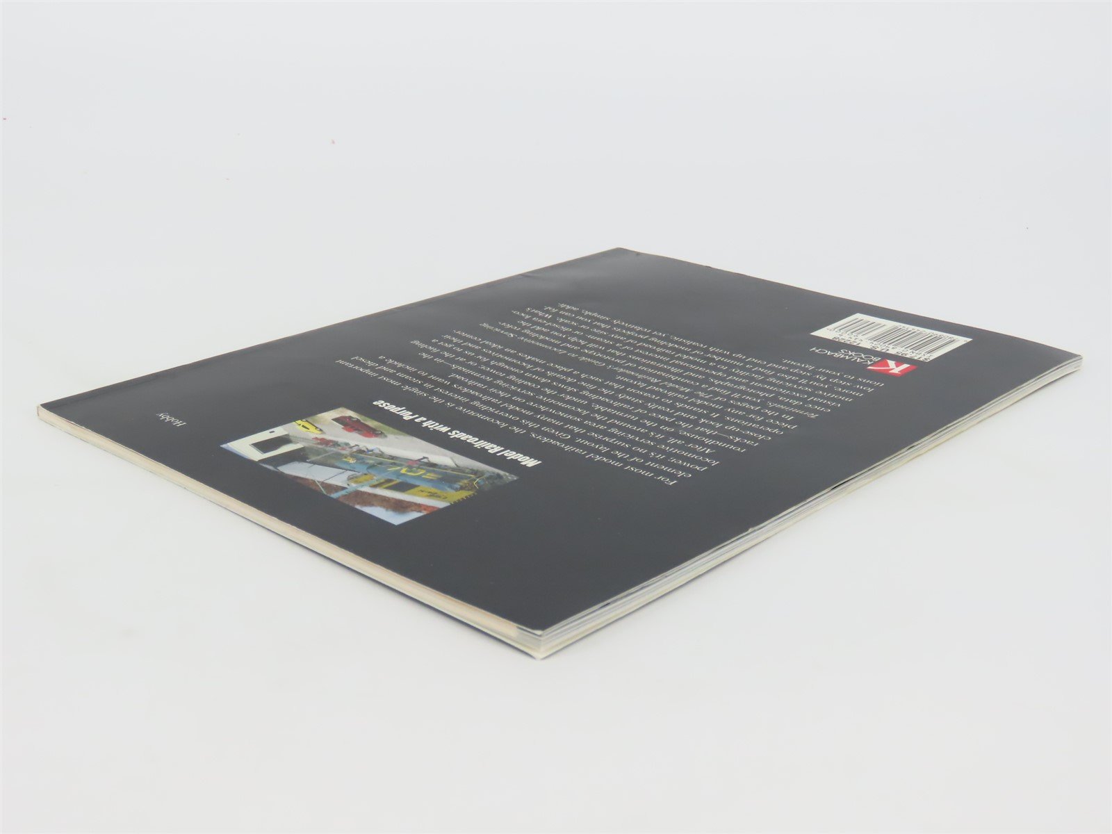 Model Railroader Books: Guide To Locomotive Servicing Terminals by McGuirk