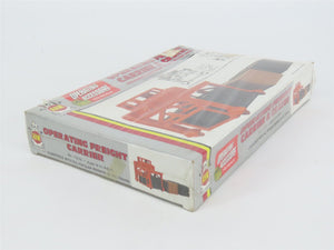 HO Scale AHM #11010 Operating Freight Carrier & Crates SEALED