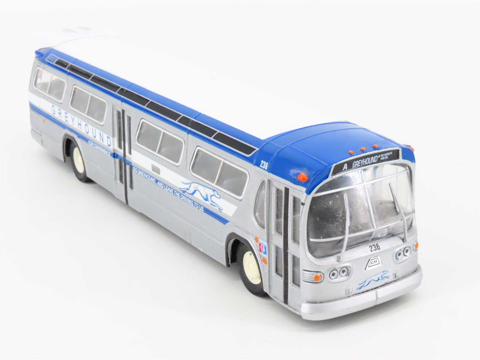 1:50 Corgi 54503 Die-Cast GM Greyhound Lines New York World Fair Motorcoach