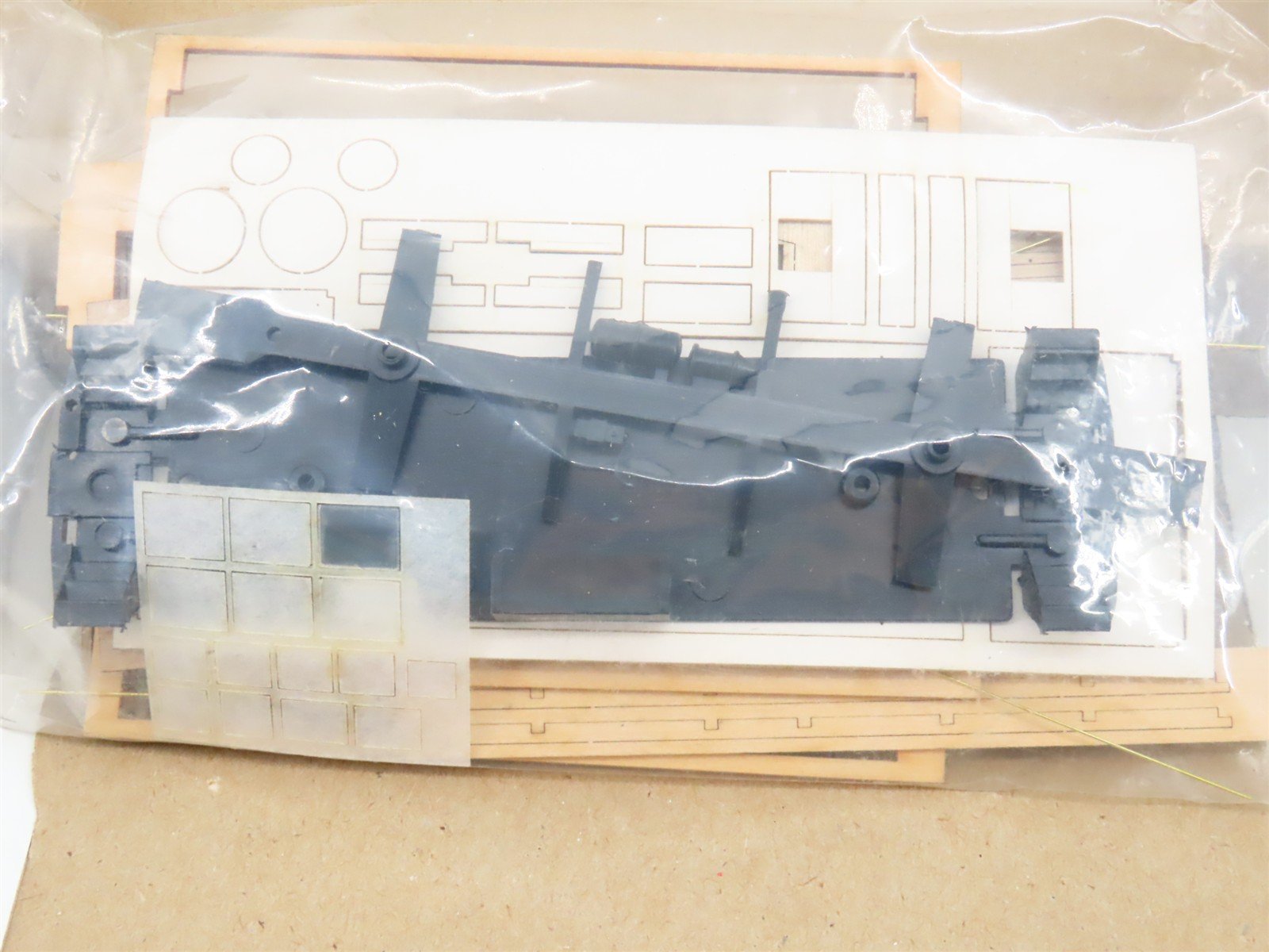 HO American Model Builders Laserkit #857 Undecorated CGW Extended Vision Caboose