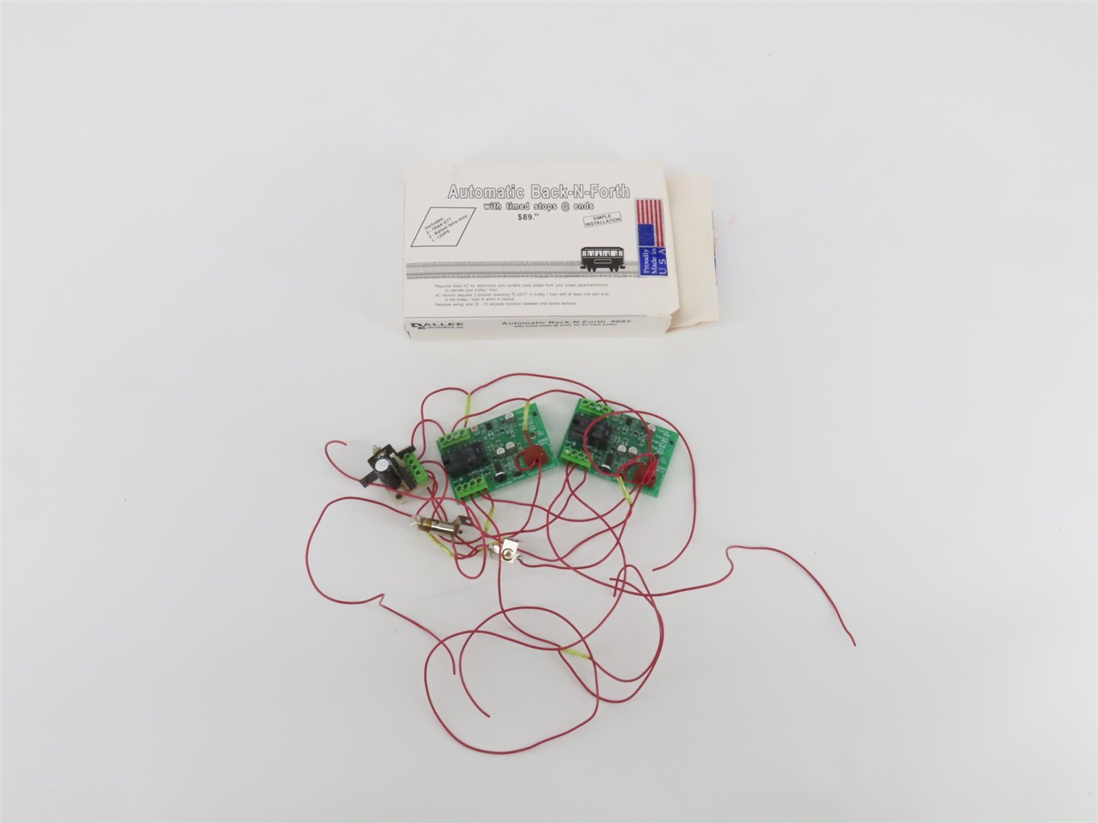 O 1/48 Scale Dallee Electronics #682 Automatic Back-N-Forth for AC Track Power