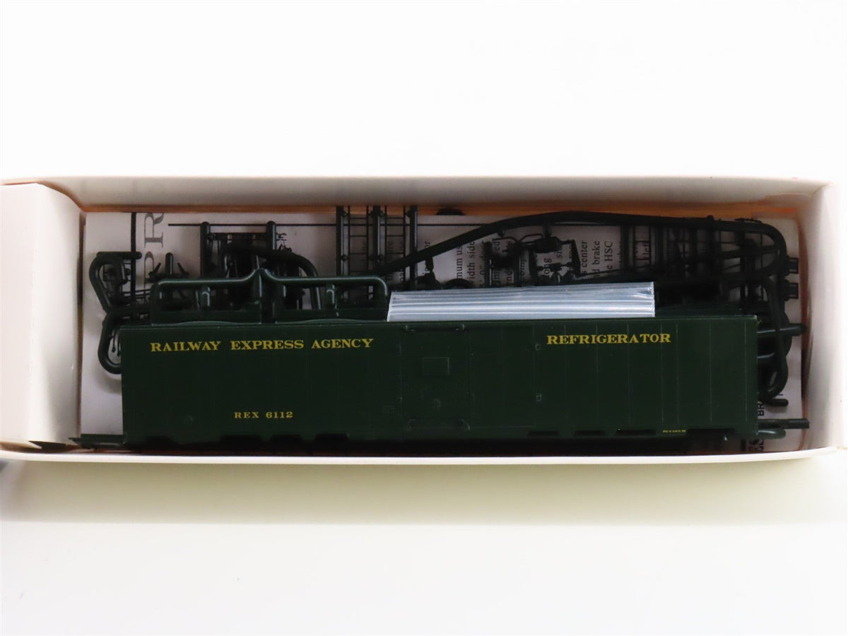 HO Branchline Blueprint Series Kit 2501 REX Railway Express Agency Reefer #6112