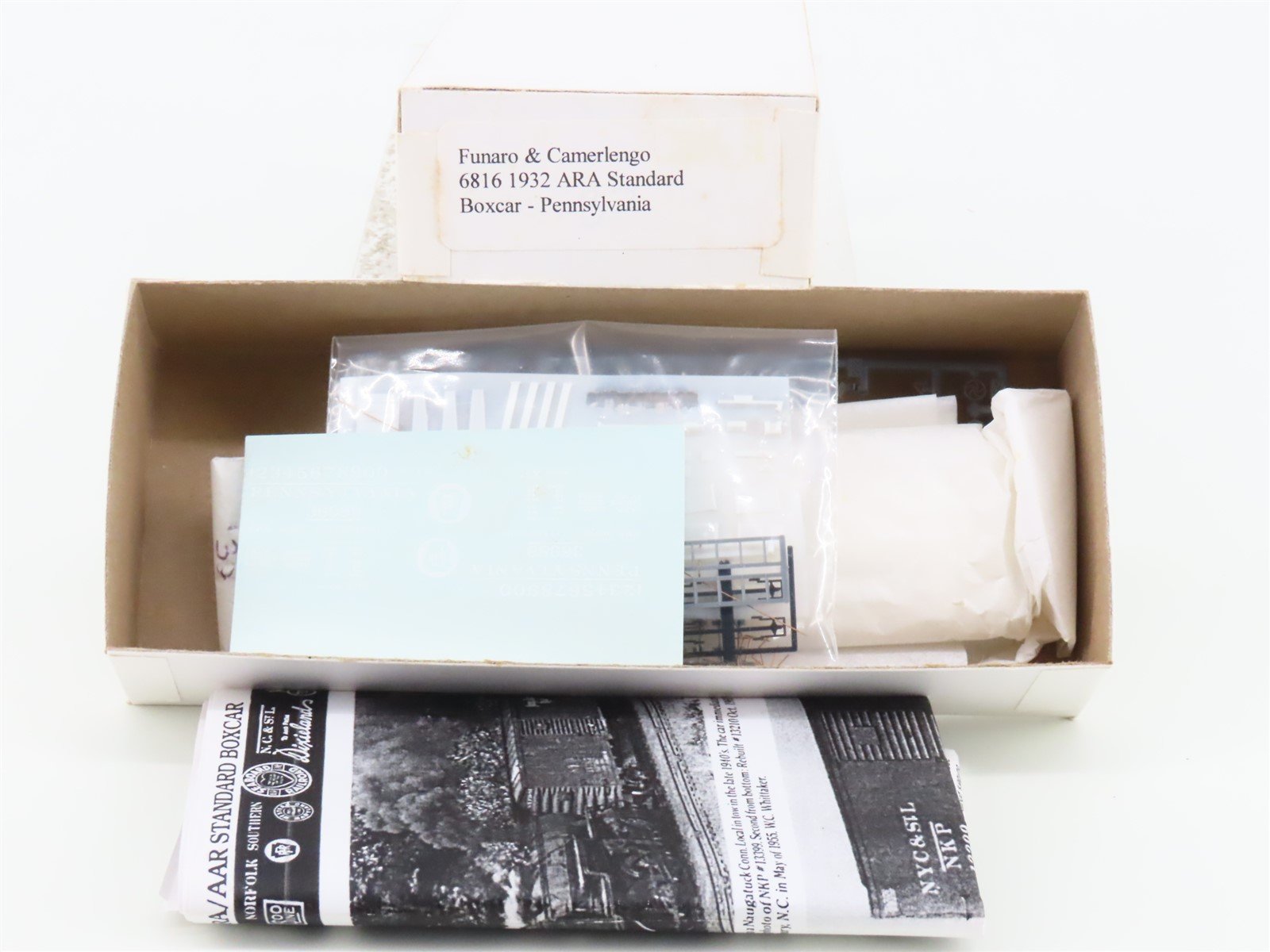 HO Scale Funaro & Camerlengo Kit 6816 PRR Pennsylvania Railroad Box Car