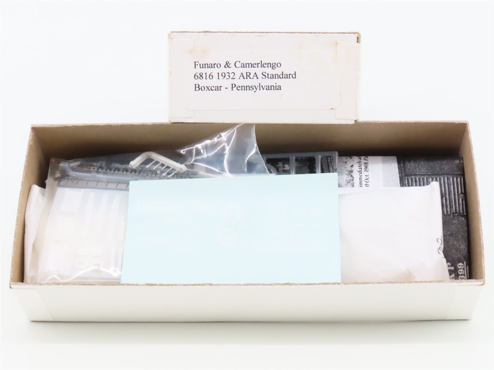 HO Scale Funaro & Camerlengo Kit 6816 PRR Pennsylvania Railroad Box Car