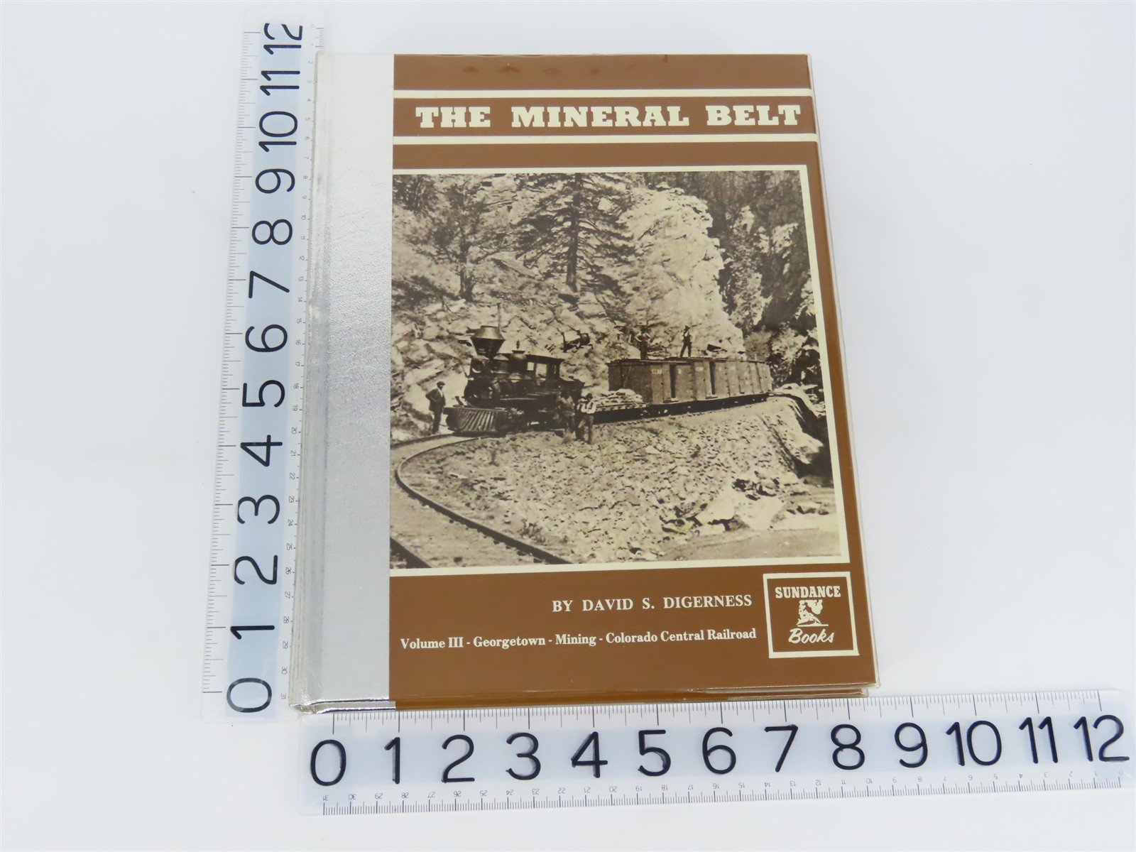 The Mineral Belt Volume III by David S. Digerness ©1984 HC Book