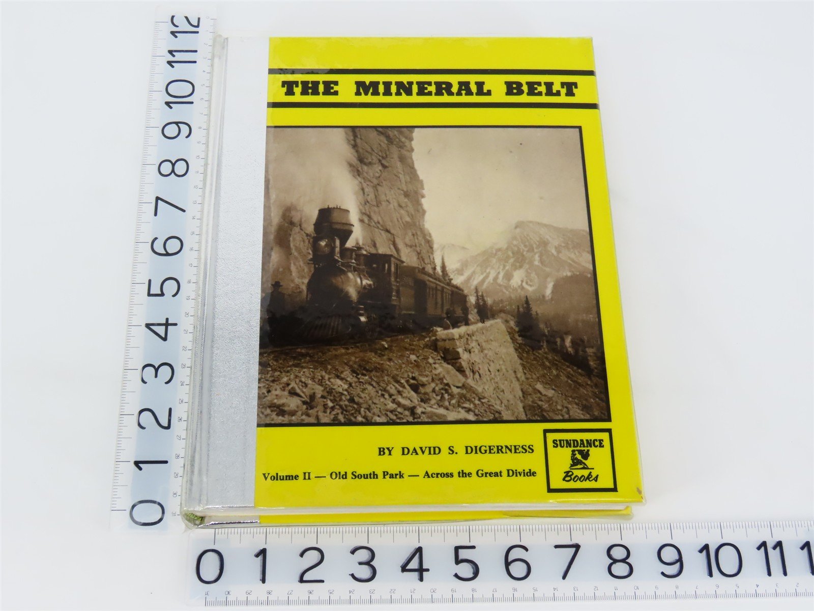 The Mineral Belt Volume II by David S. Digerness ©1980 HC Book
