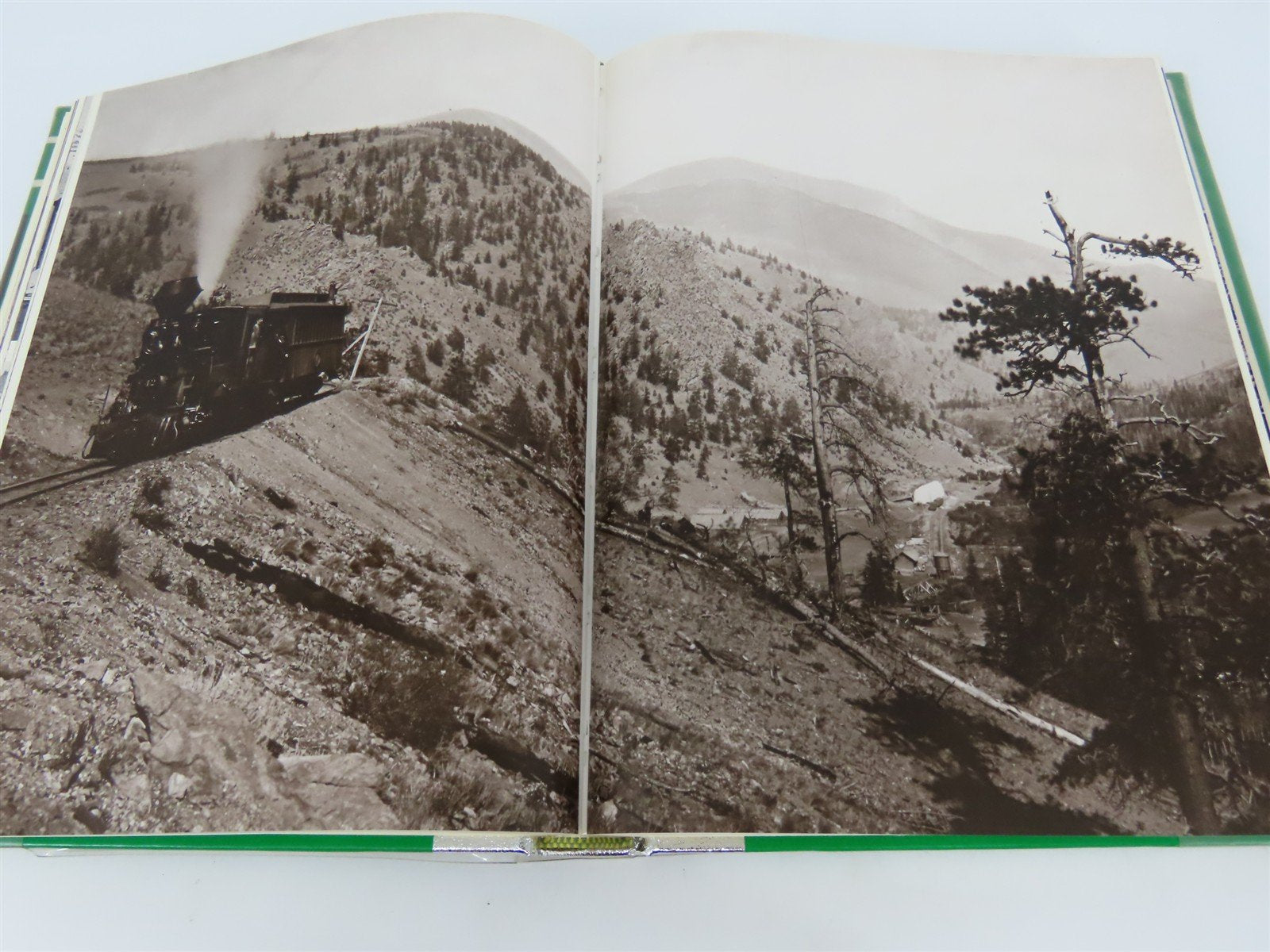 The Mineral Belt Volume I by David S. Digerness ©1979 HC Book