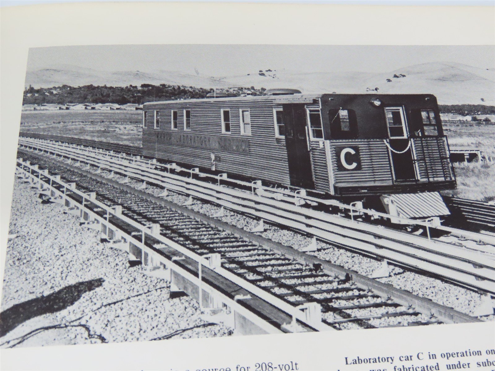 BART Off & Running by Joseph A. Strapac ©1972 SC Book