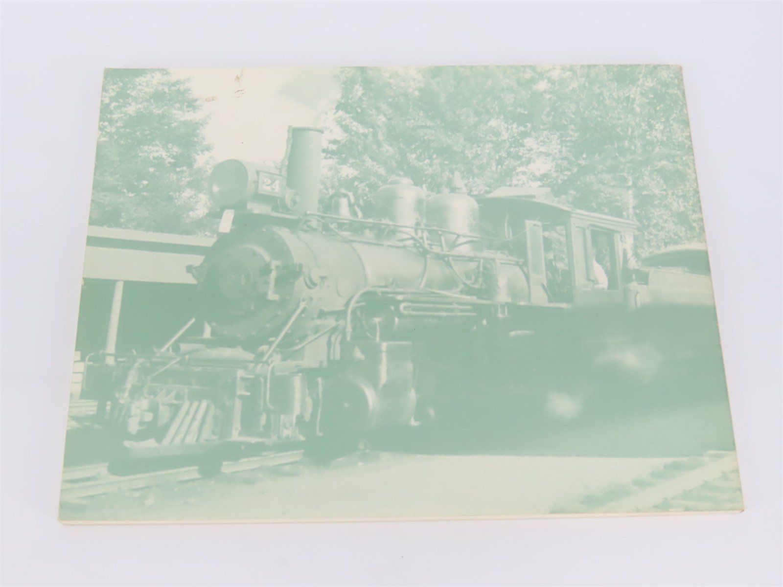 Industries & Freight Train Operations Of The Sandy River & Rangeley Lakes V. 6