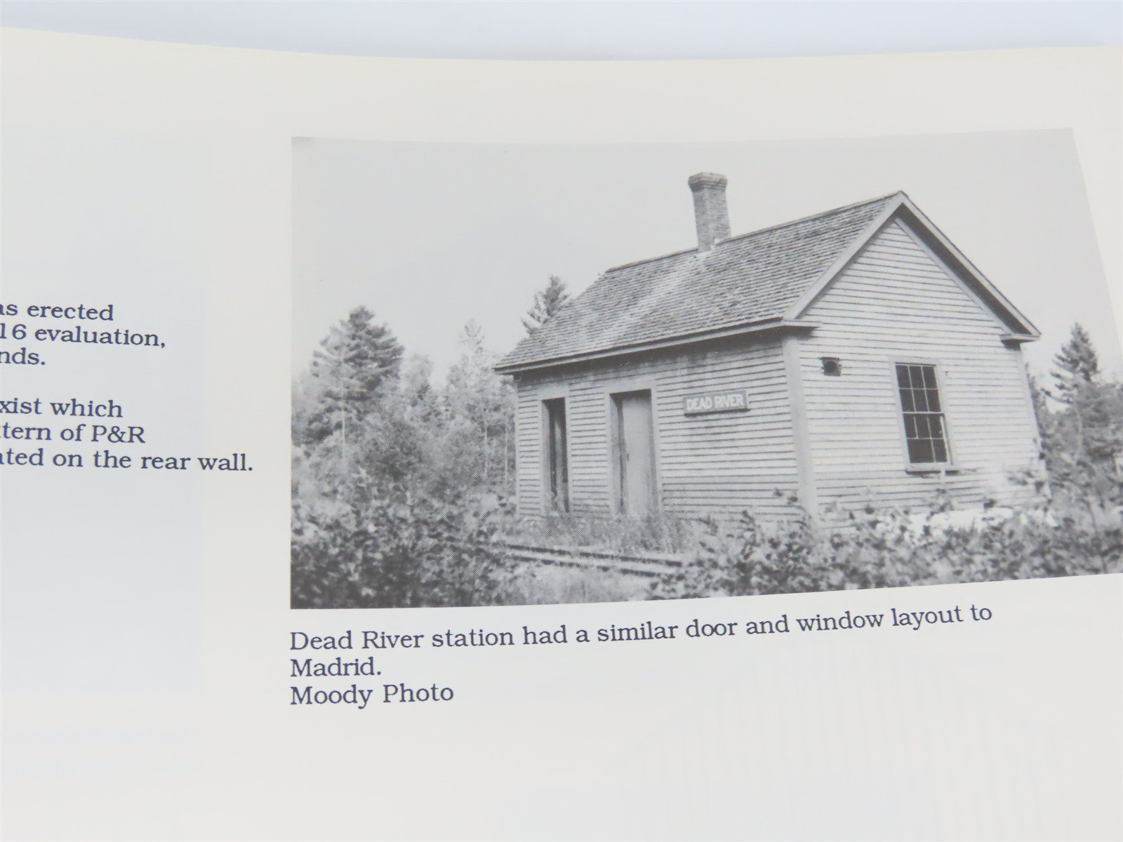 Structures Of The Maine Two-Footers Volume I by Peter S. Barney ©1988 SC Book