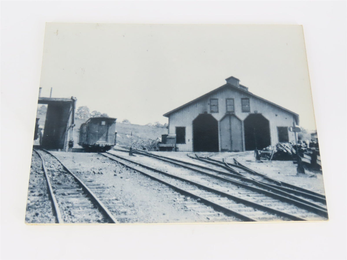 Structures Of The Maine Two-Footers Volume I by Peter S. Barney ©1988 SC Book