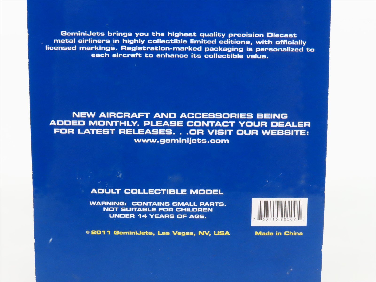 1:200 Scale Gemini Jets G2STD209 Wood Stand w/ Aluminum Upright