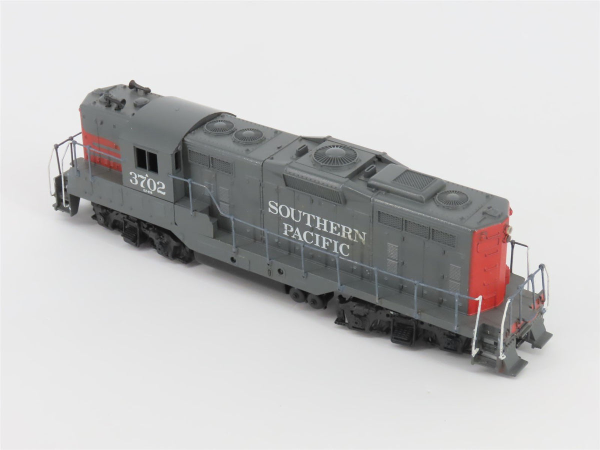 HO Scale Athearn 3153 SP Southern Pacific &quot;Bloody Nose&quot; EMD GP9 Diesel #3702