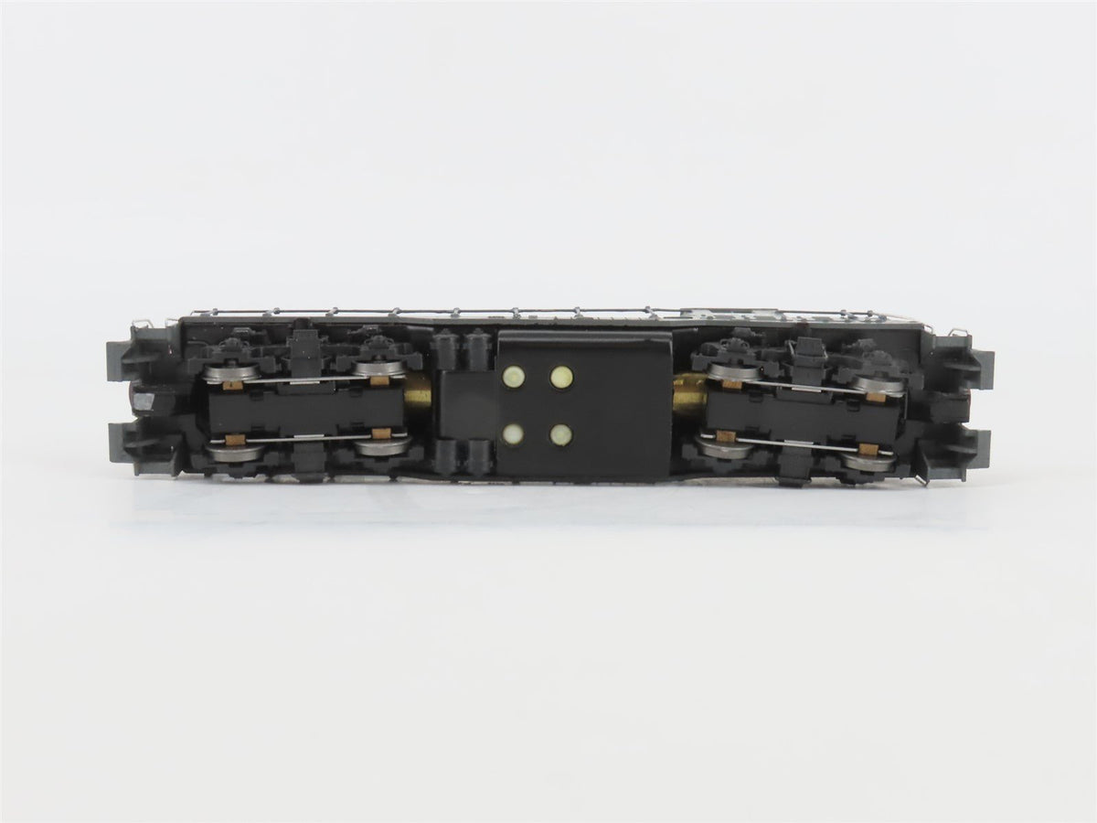 HO Scale Athearn 3153 SP Southern Pacific &quot;Bloody Nose&quot; EMD GP9 Diesel #3702