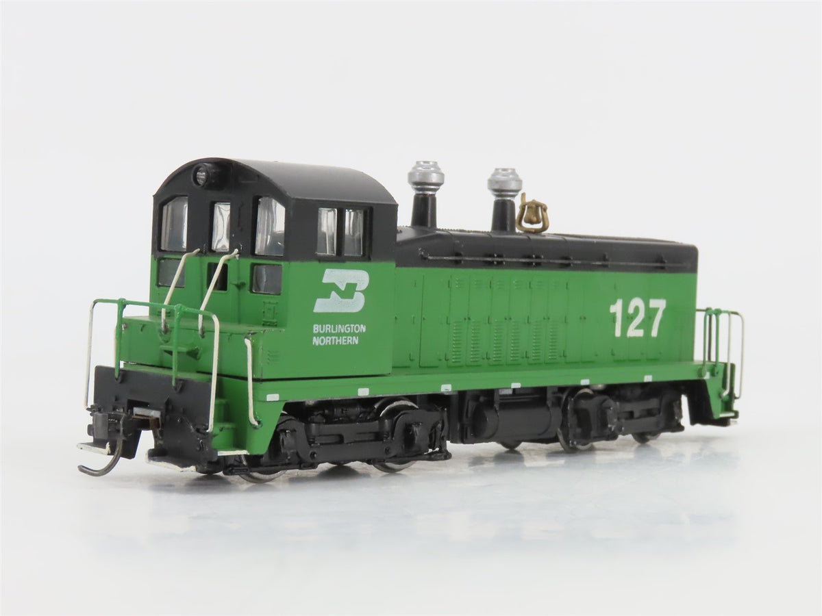 HO Scale Athearn 4002/4077 BN Burlington Northern SW1500 Cow &amp; Calf Diesel Set
