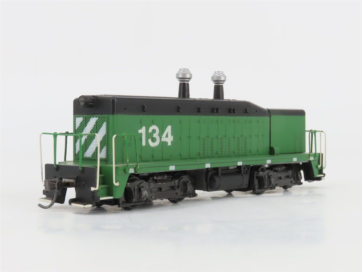 HO Scale Athearn 4002/4077 BN Burlington Northern SW1500 Cow &amp; Calf Diesel Set