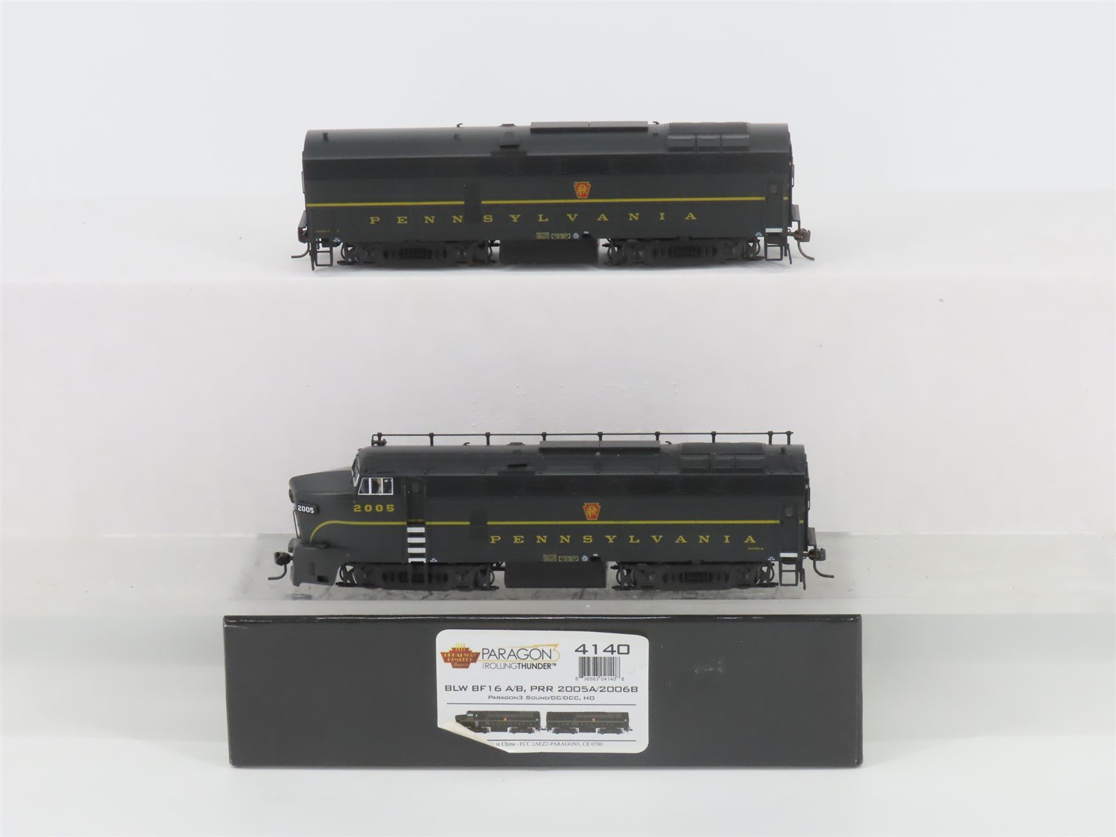 HO Broadway Limited BLI 4140 PRR BLW BF16A/B Sharknose Diesel Set - Paragon3