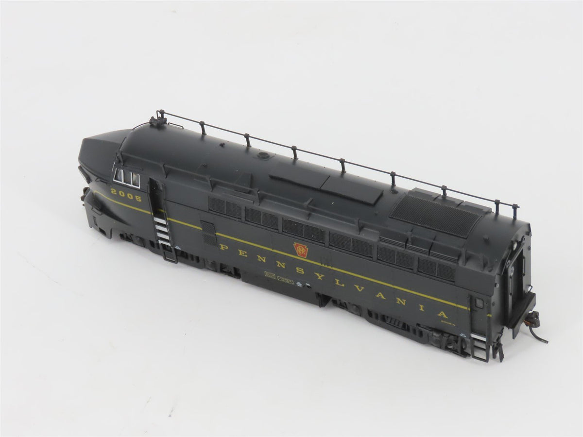 HO Broadway Limited BLI 4140 PRR BLW BF16A/B Sharknose Diesel Set - Paragon3