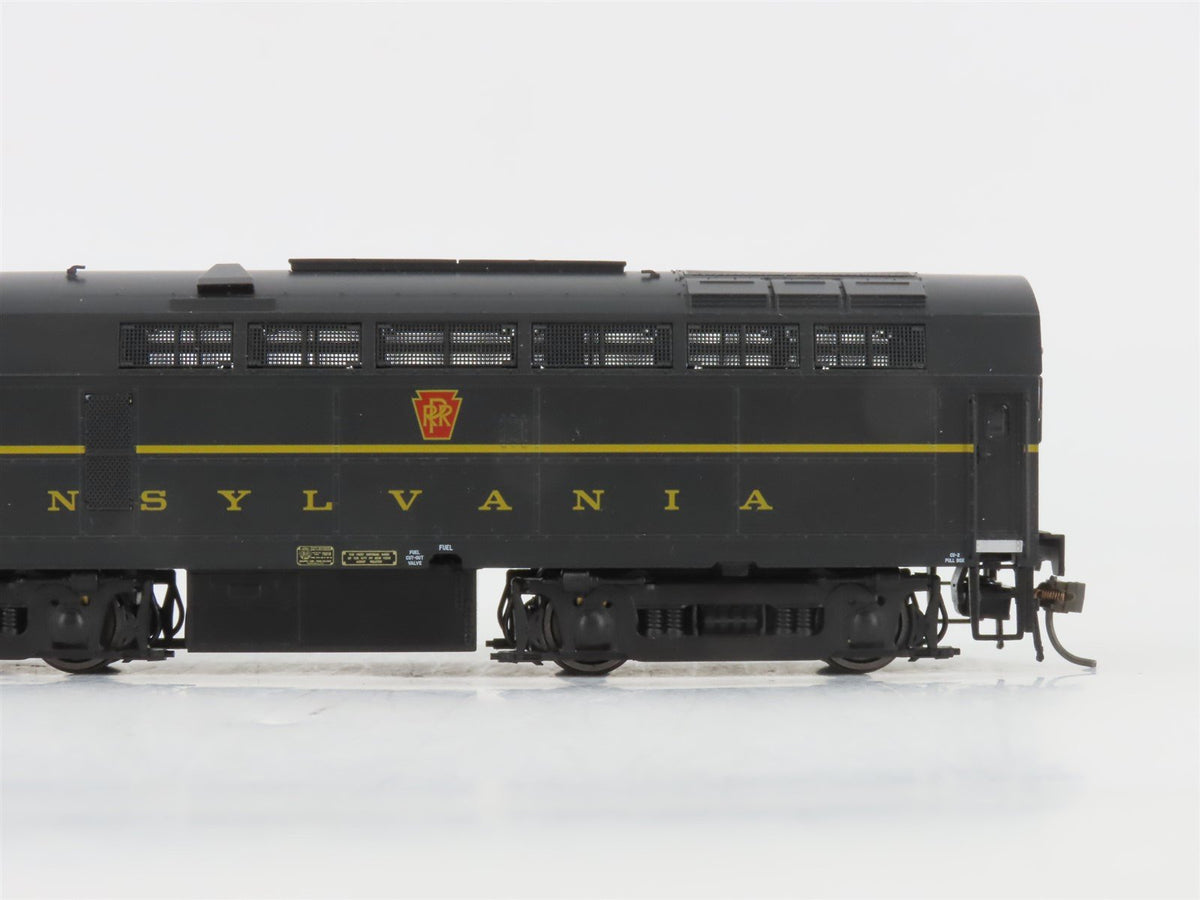 HO Broadway Limited BLI 4140 PRR BLW BF16A/B Sharknose Diesel Set - Paragon3
