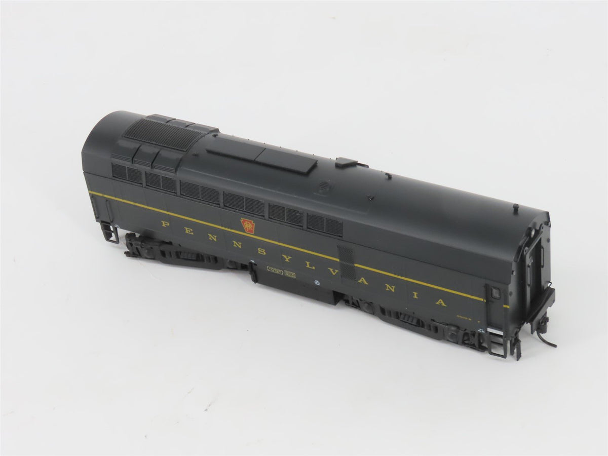 HO Broadway Limited BLI 4140 PRR BLW BF16A/B Sharknose Diesel Set - Paragon3