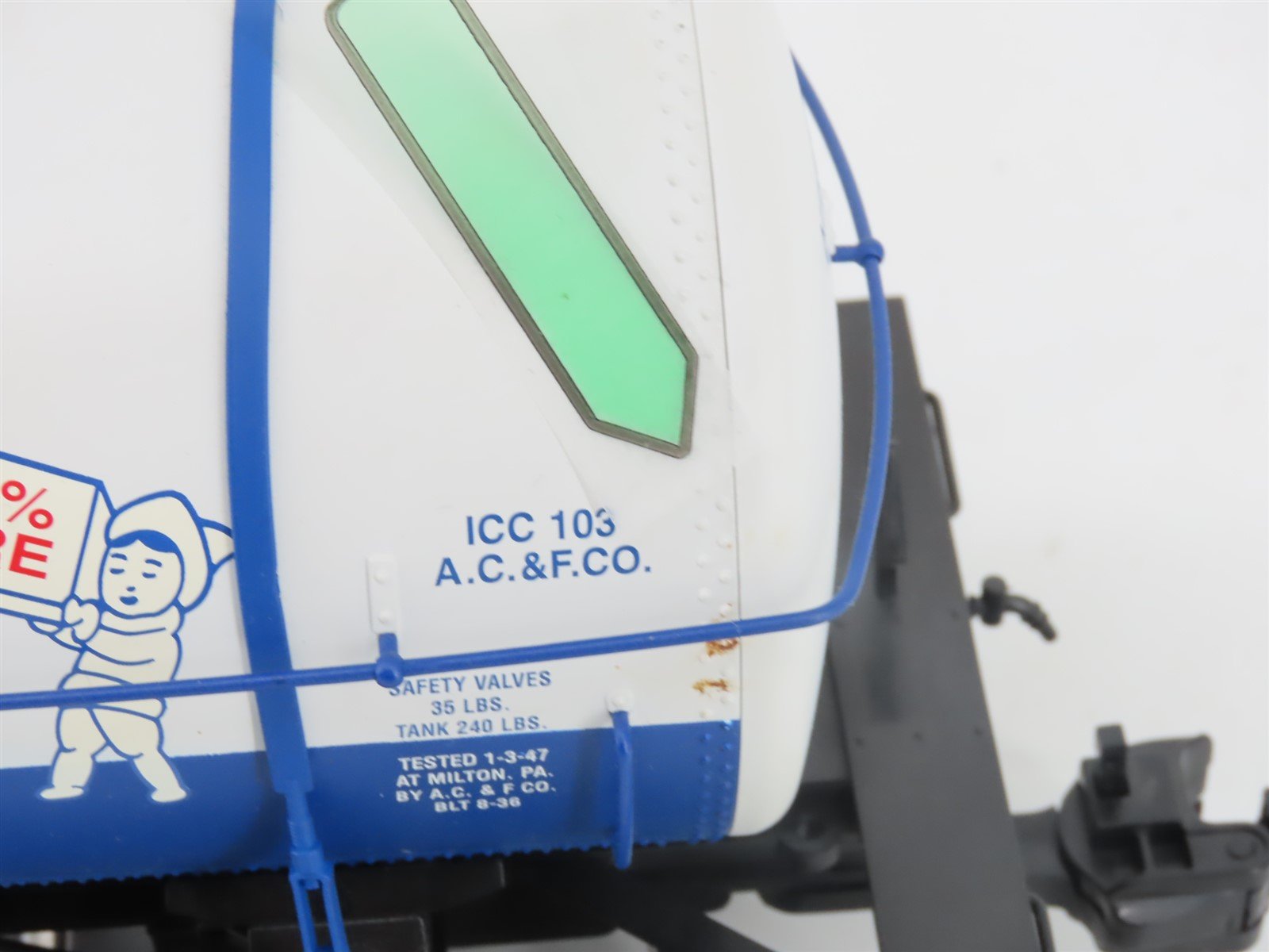 G Scale USA Trains R15123 NSRX Jack Frost 10,000 Gallon Tank Car #107