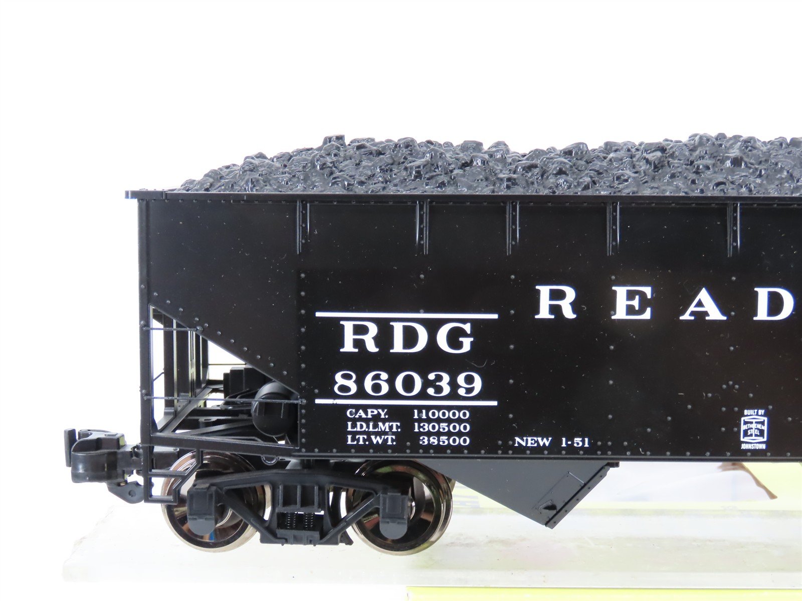 G Scale Aristo-Craft ART-41814C RDG Reading 2-Bay Hopper #86039 w/Coal Load