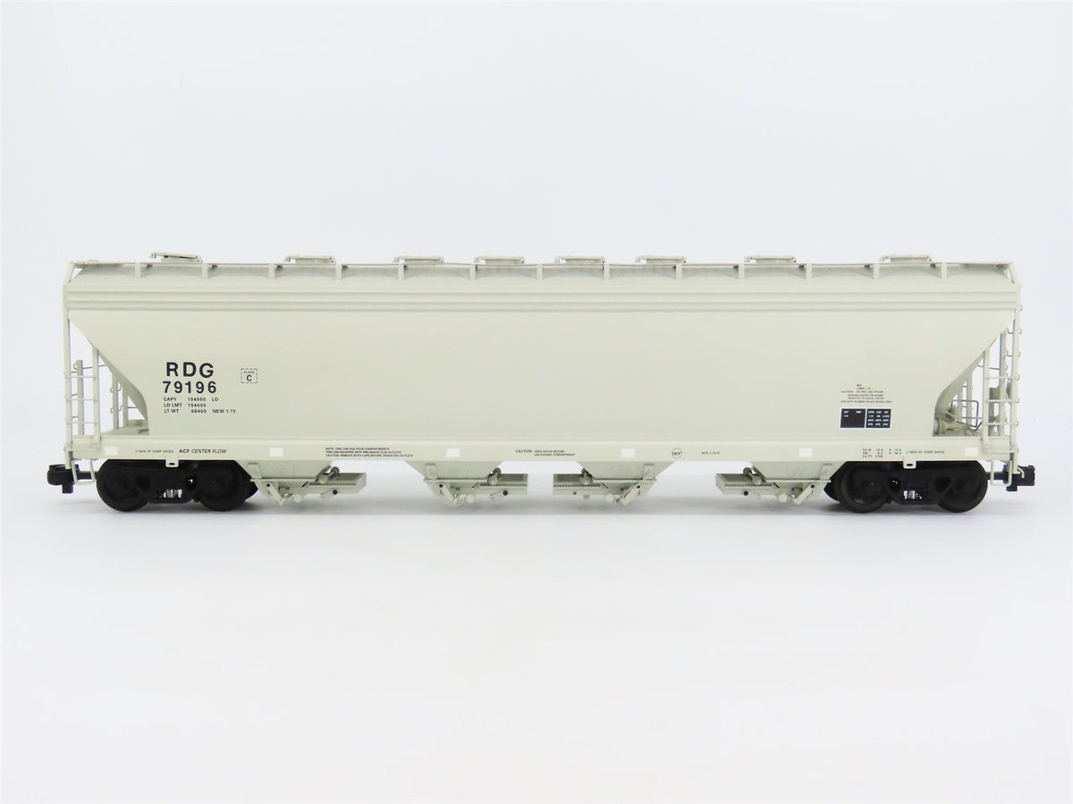 G Scale USA Trains RDG Reading 4-Bay Covered Hopper #79196