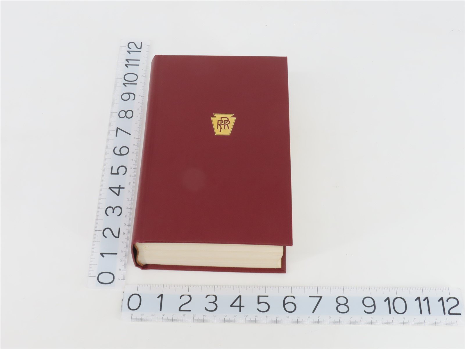 Centennial History of the Pennsylvania Railroad by Burgess & Kennedy ©1949