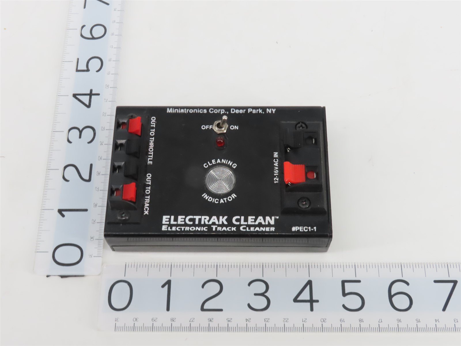 Miniatronics PEC1-1 Electrak Clean Electronic Track Cleaner