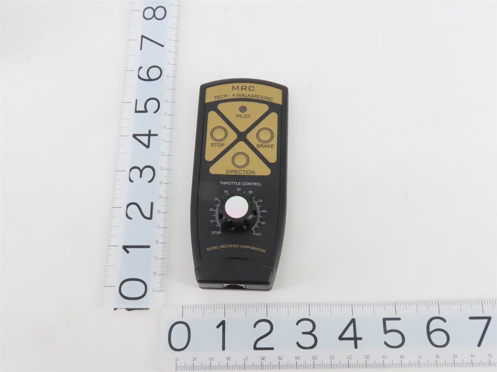 MRC AB800 Tech 4 Walkaround Throttle for the Rail Power 250