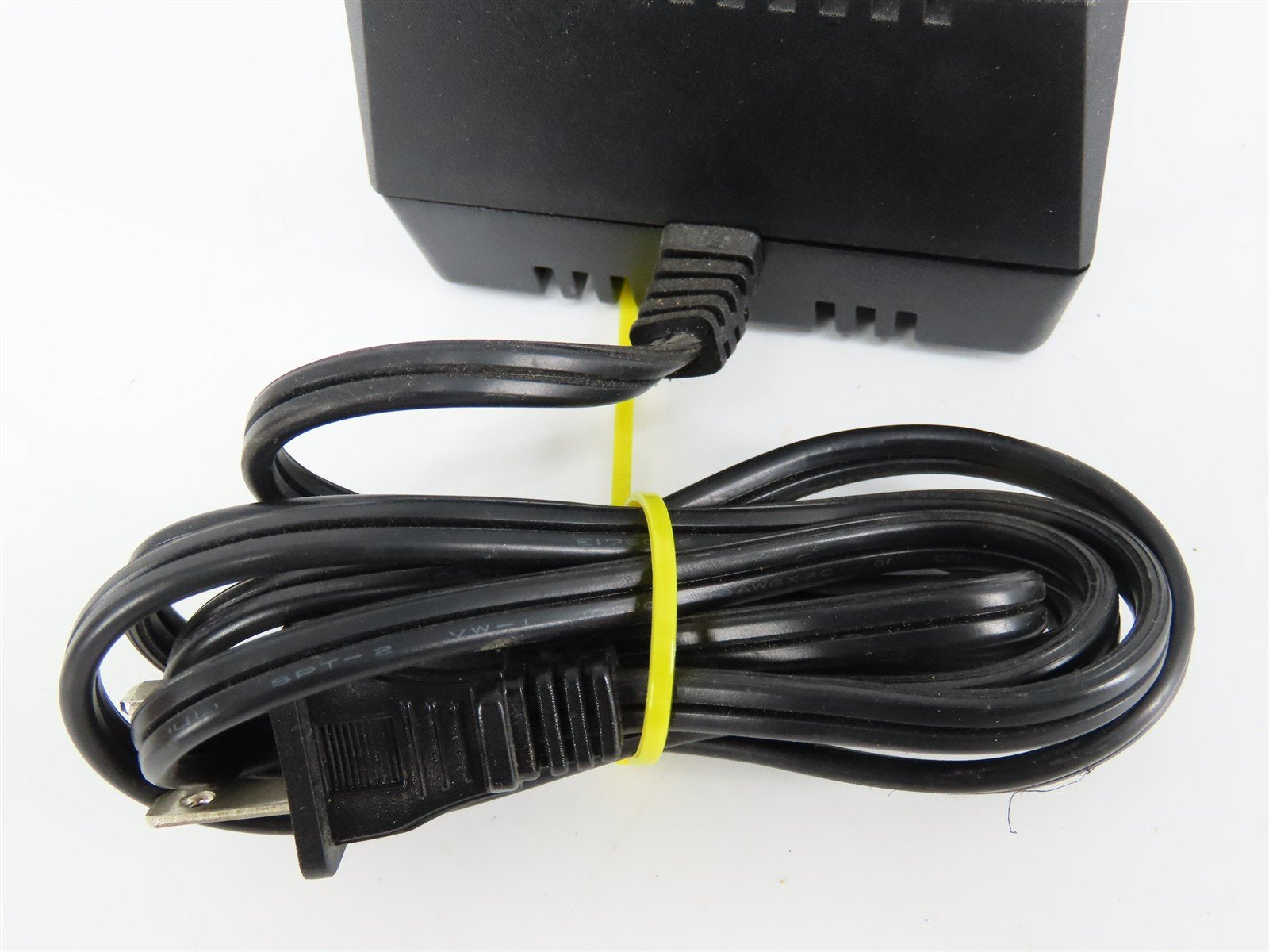 MRC AH800 DC Power Twin Power Box