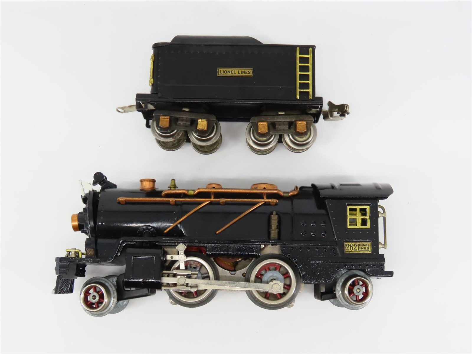 O Gauge 3-Rail Lionel Lines 2-4-2 Steam Locomotive #262