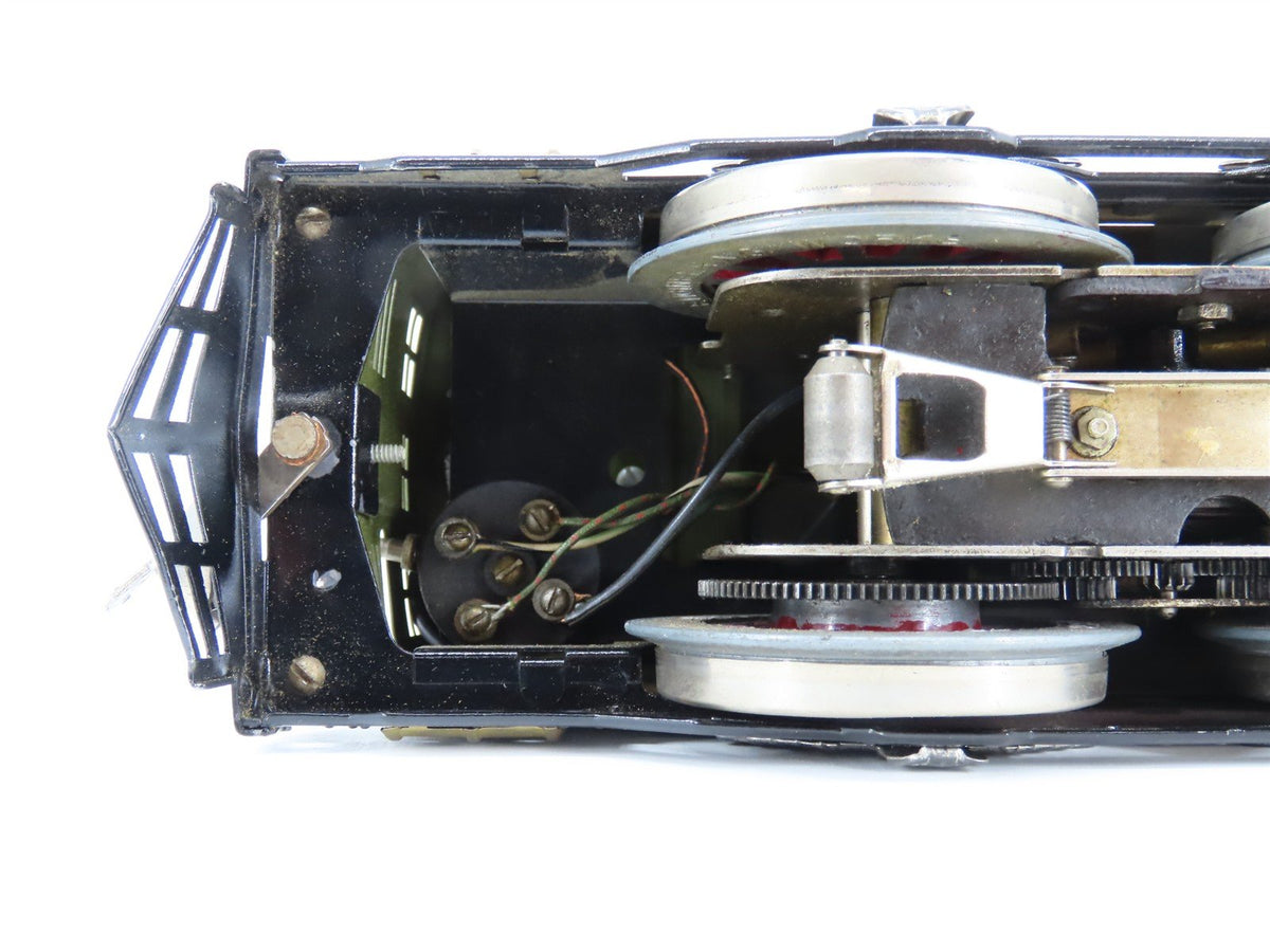 Standard Gauge Lionel Lines 0-4-0 Green Electric Locomotive #8