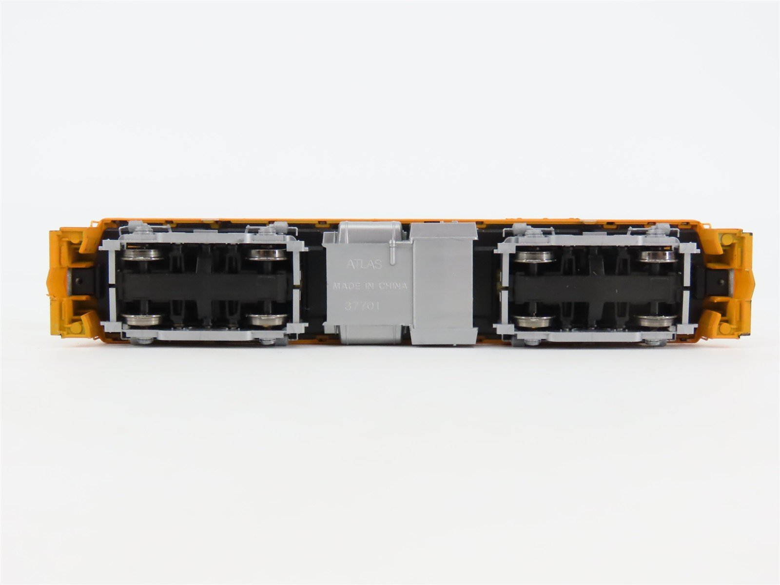 HO Scale Atlas Classic 10000065 Interstate RS-3 Diesel Locomotive #33