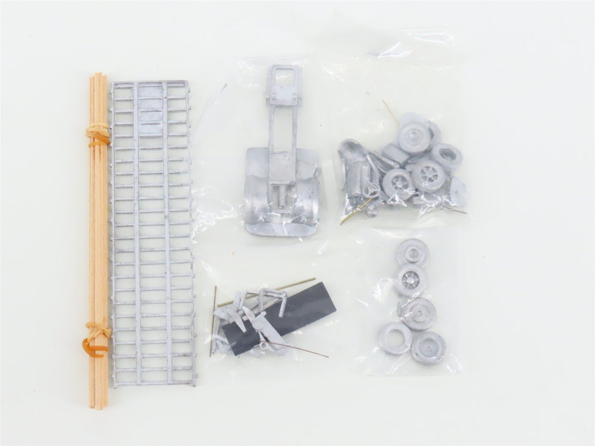 HO 1/87 Scale On-Trak Kit #5044 International KB Tractor w/ 32&#39; Flatbed Trailer