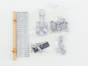 HO 1/87 Scale On-Trak Kit #5044 International KB Tractor w/ 32' Flatbed Trailer