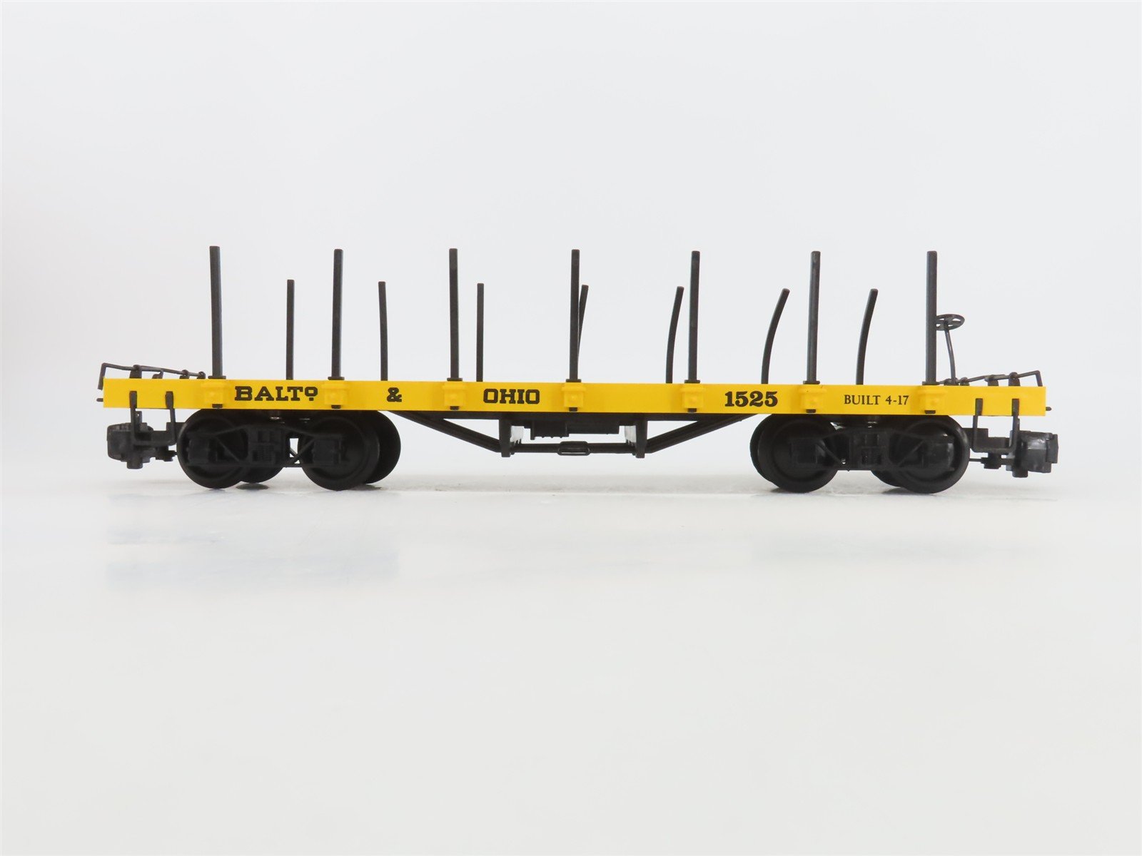 G Scale Bachmann B&O Baltimore & Ohio Flatcar w/Stakes #1525