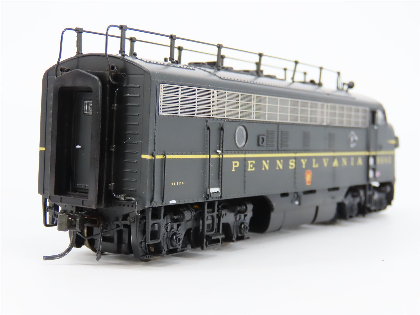 HO Scale Broadway Limited BLI 419 PRR Pennsylvania F7 A/B Diesel Loco Set w/DCC