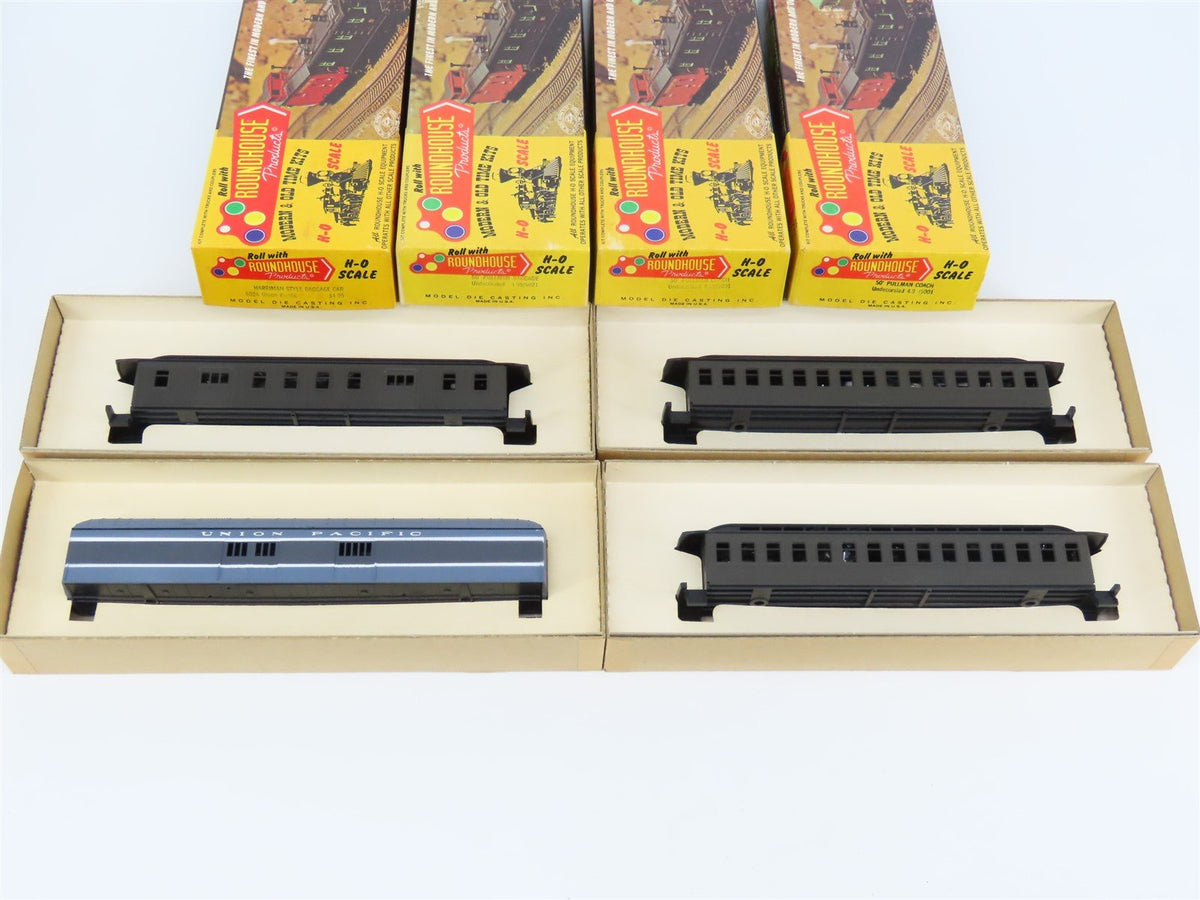HO Scale Roundhouse Undecorated &amp; UP Pullman Coach, Baggage Passenger Car Kits