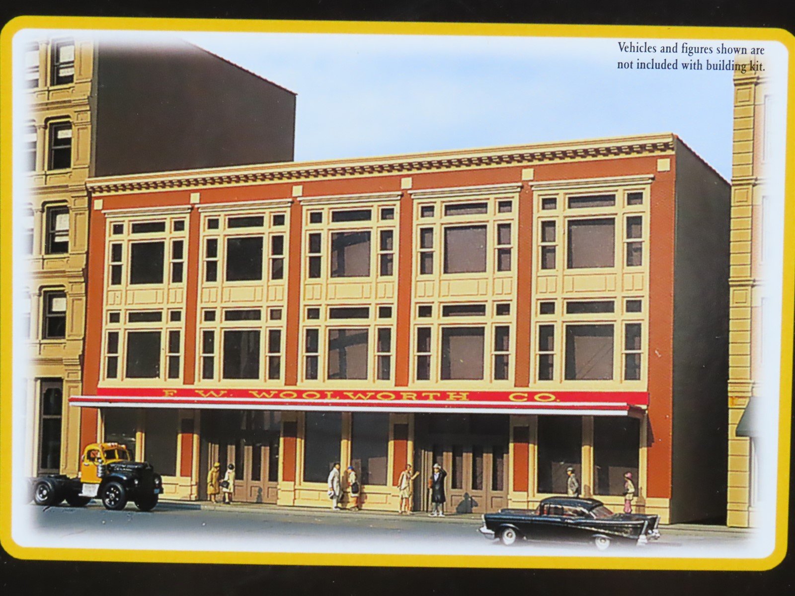 HO 1/87 Scale Bachmann Spectrum Cityscenes Kit 88004 Variety Store