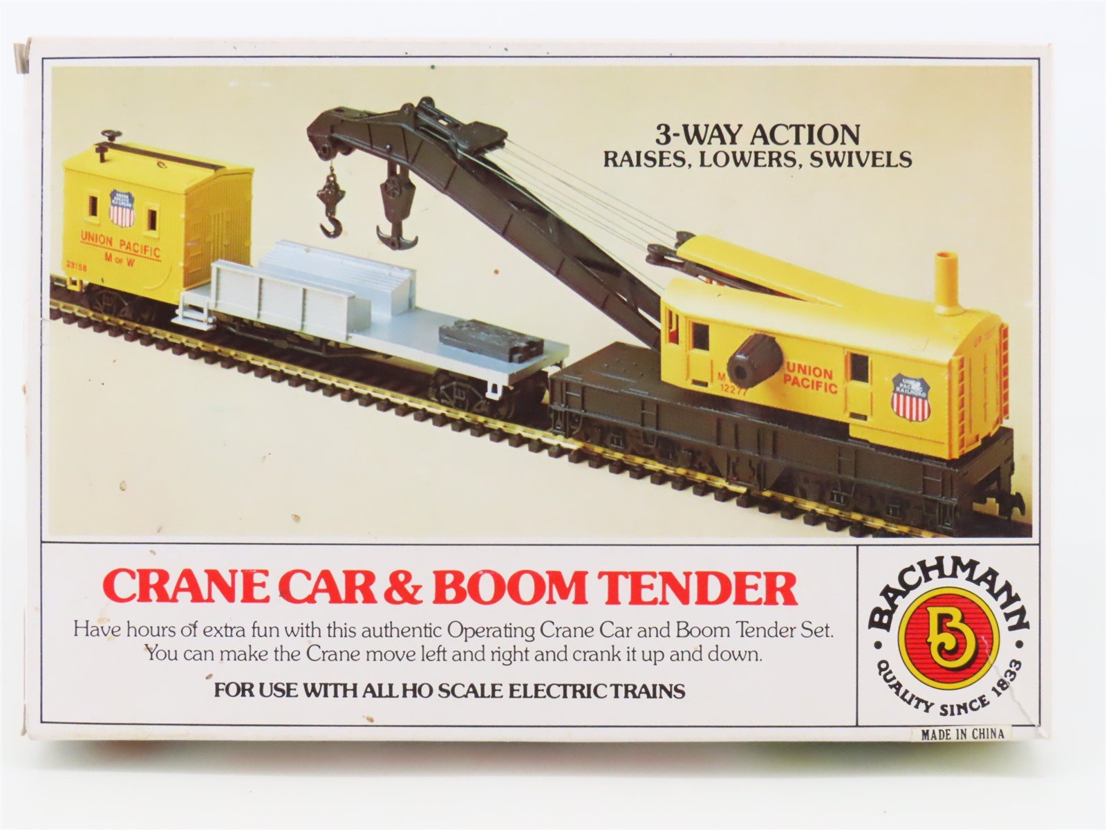 HO Scale Bachmann 46111 UP Union Pacific Crane Car & Boom Tender